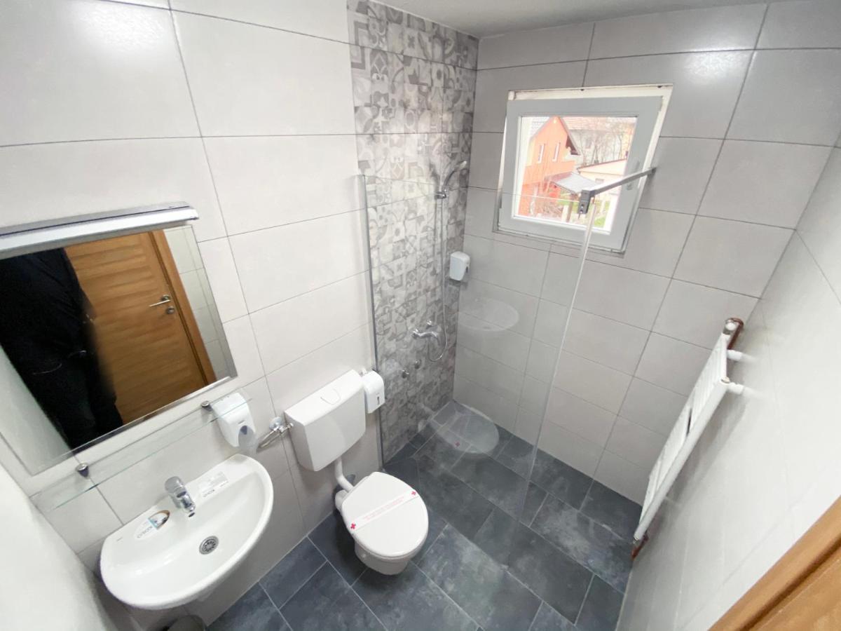 Hotel Suljovic Ilidža Bagian luar foto