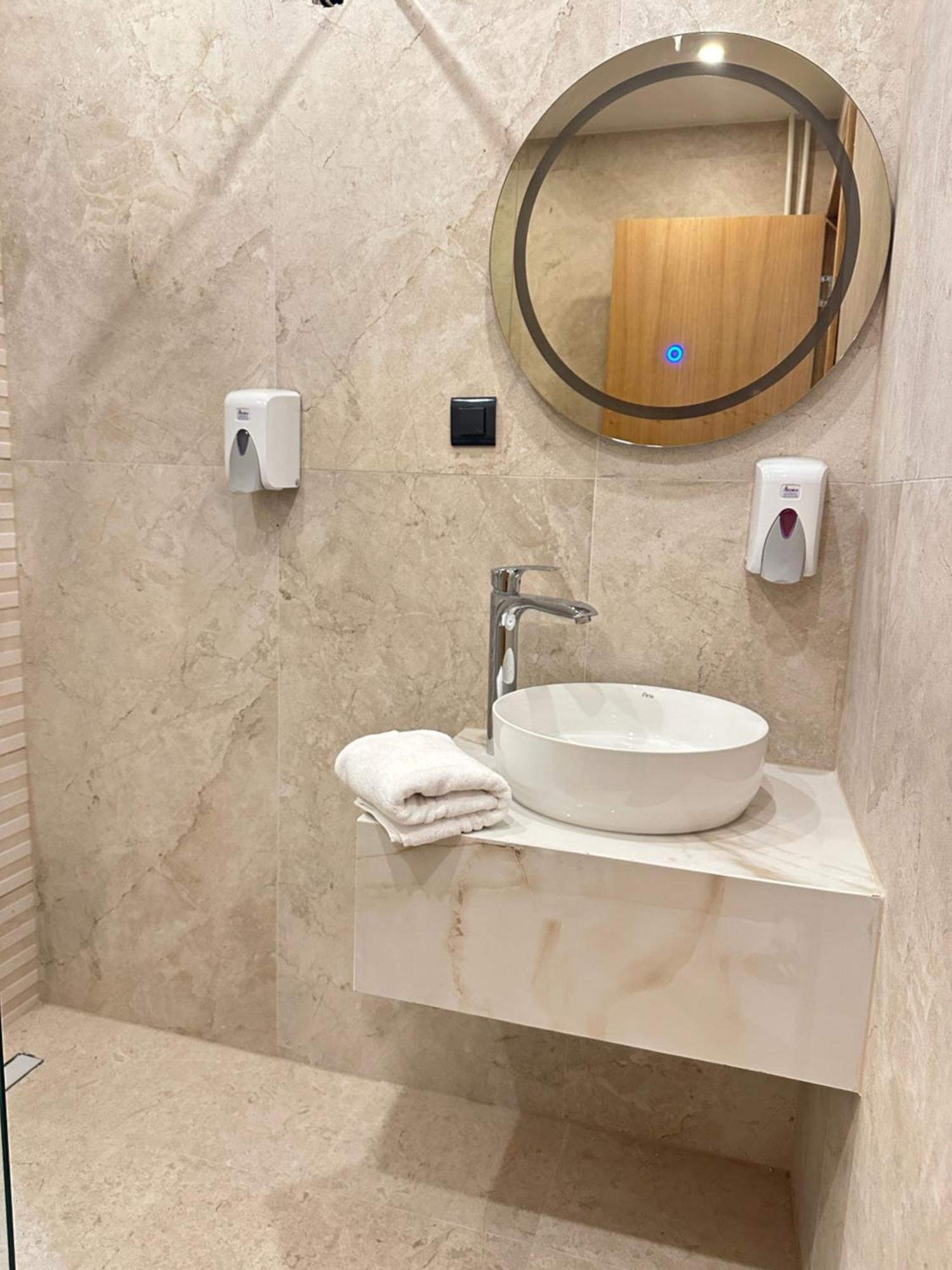 Hotel Suljovic Ilidža Bagian luar foto