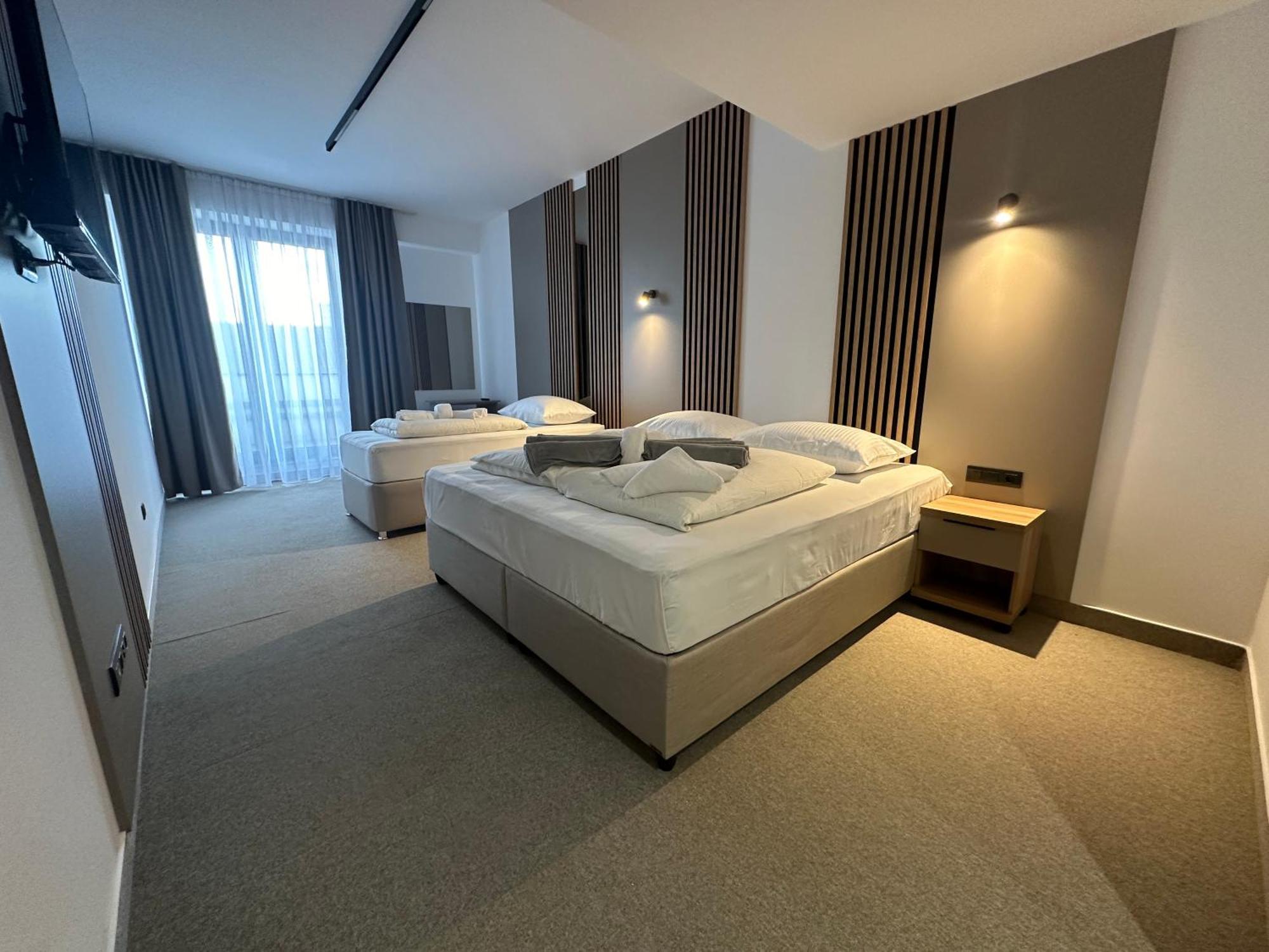 Hotel Suljovic Ilidža Bagian luar foto