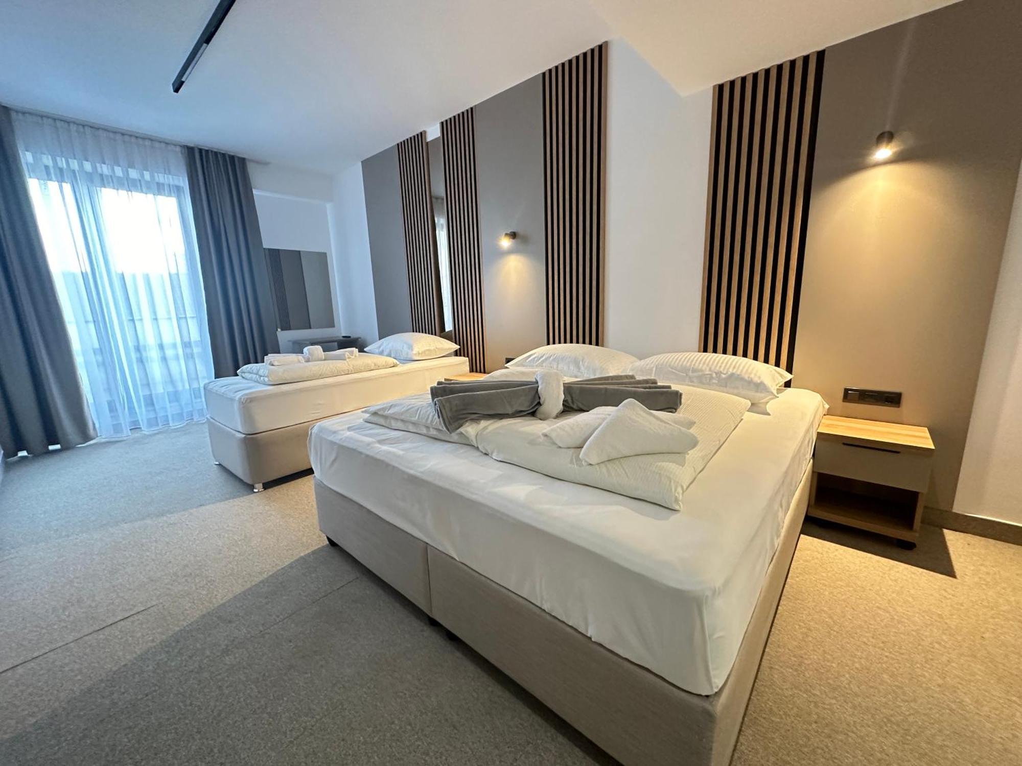 Hotel Suljovic Ilidža Bagian luar foto